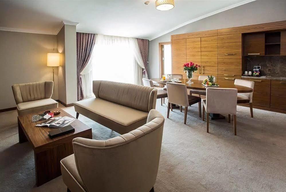 Hotel Ramada By Wyndham Yalova Yalova  Exterior foto