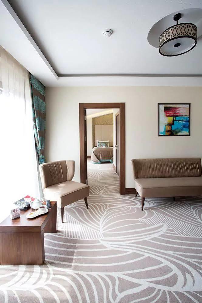 Hotel Ramada By Wyndham Yalova Yalova  Exterior foto